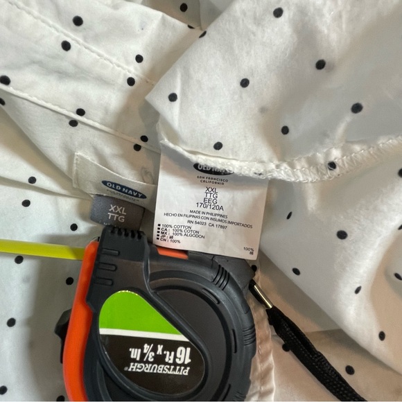 Old Navy button down black polka dot shirt, XXL - Picture 8 of 8